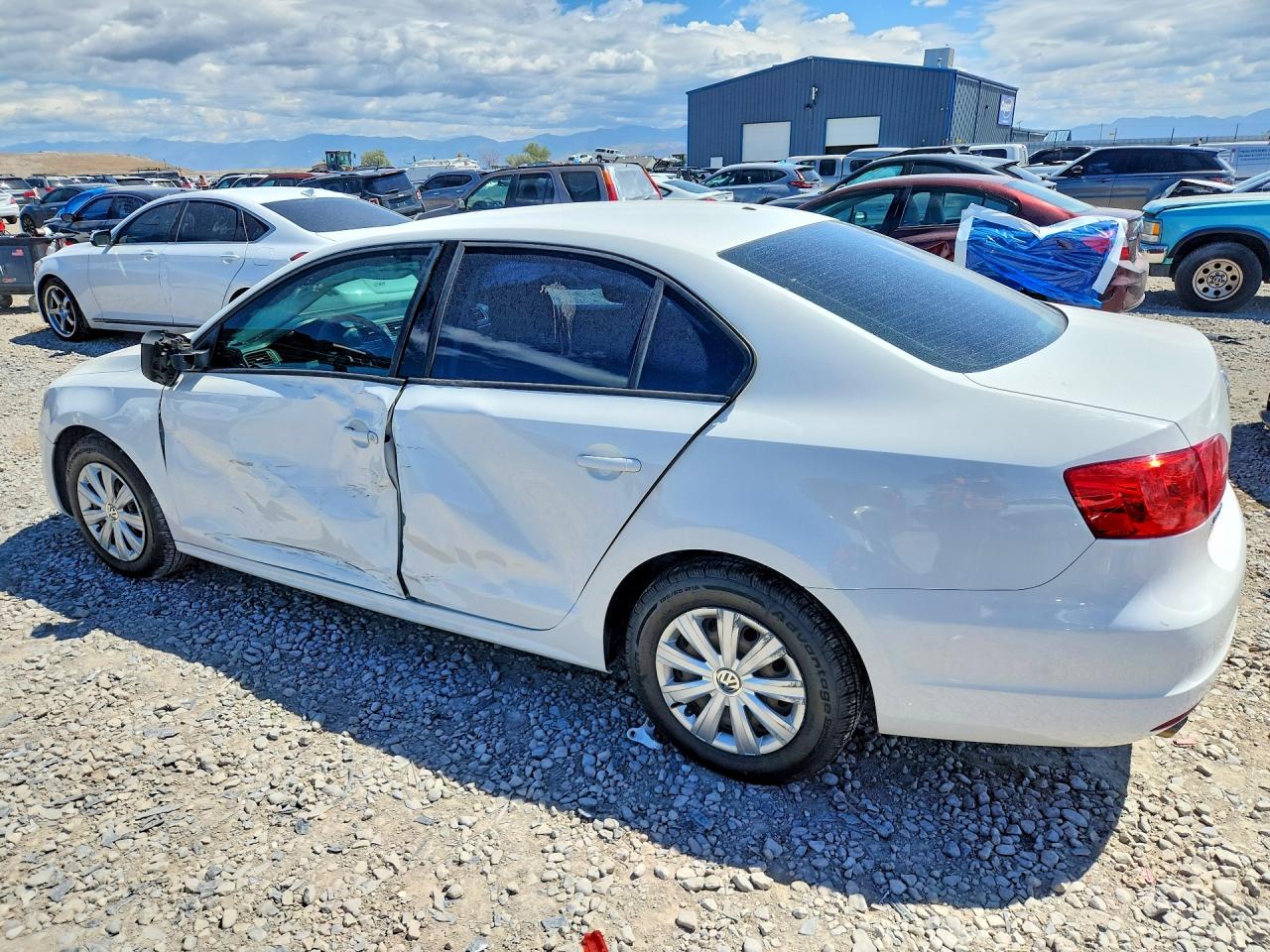 Volkswagen Jetta Base