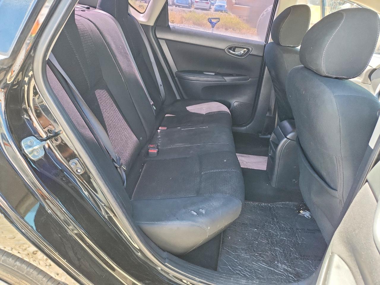 Nissan Sentra S