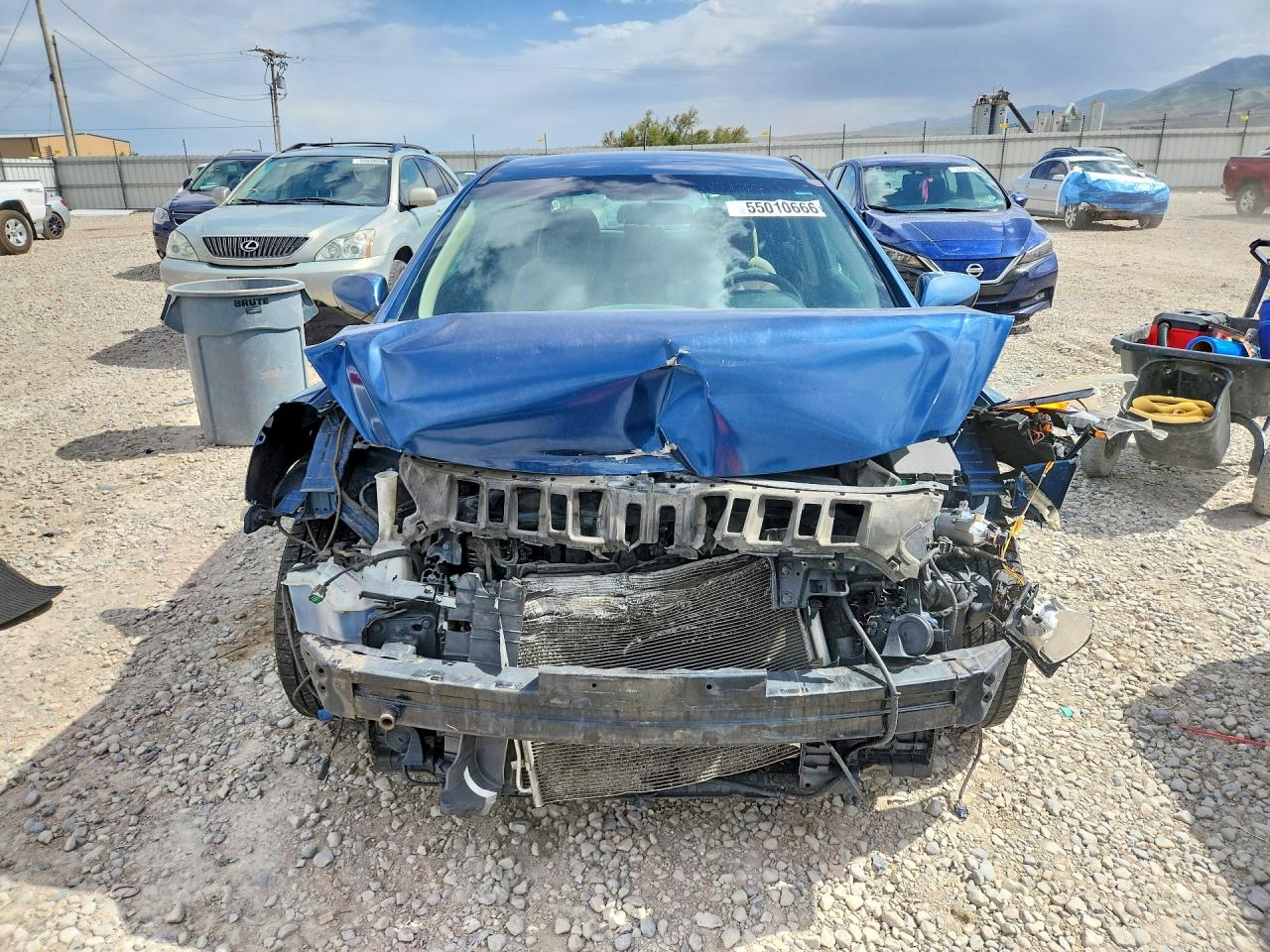 Hyundai ELANTRA Base