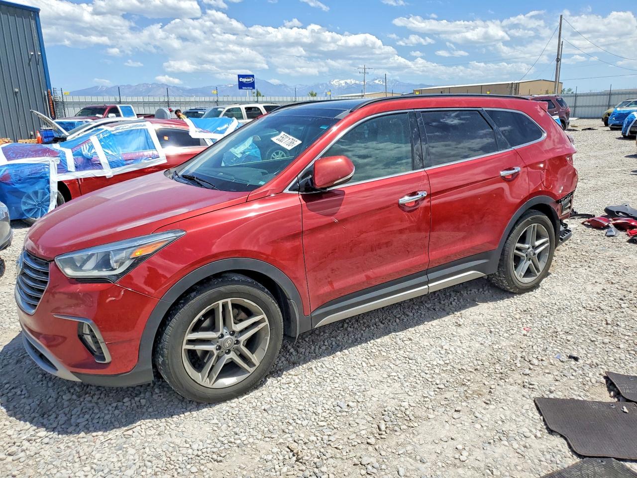 Salvage Hyundai SANTA FE Image