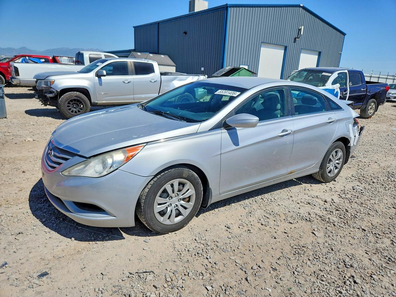 Salvage Hyundai SONATA Image