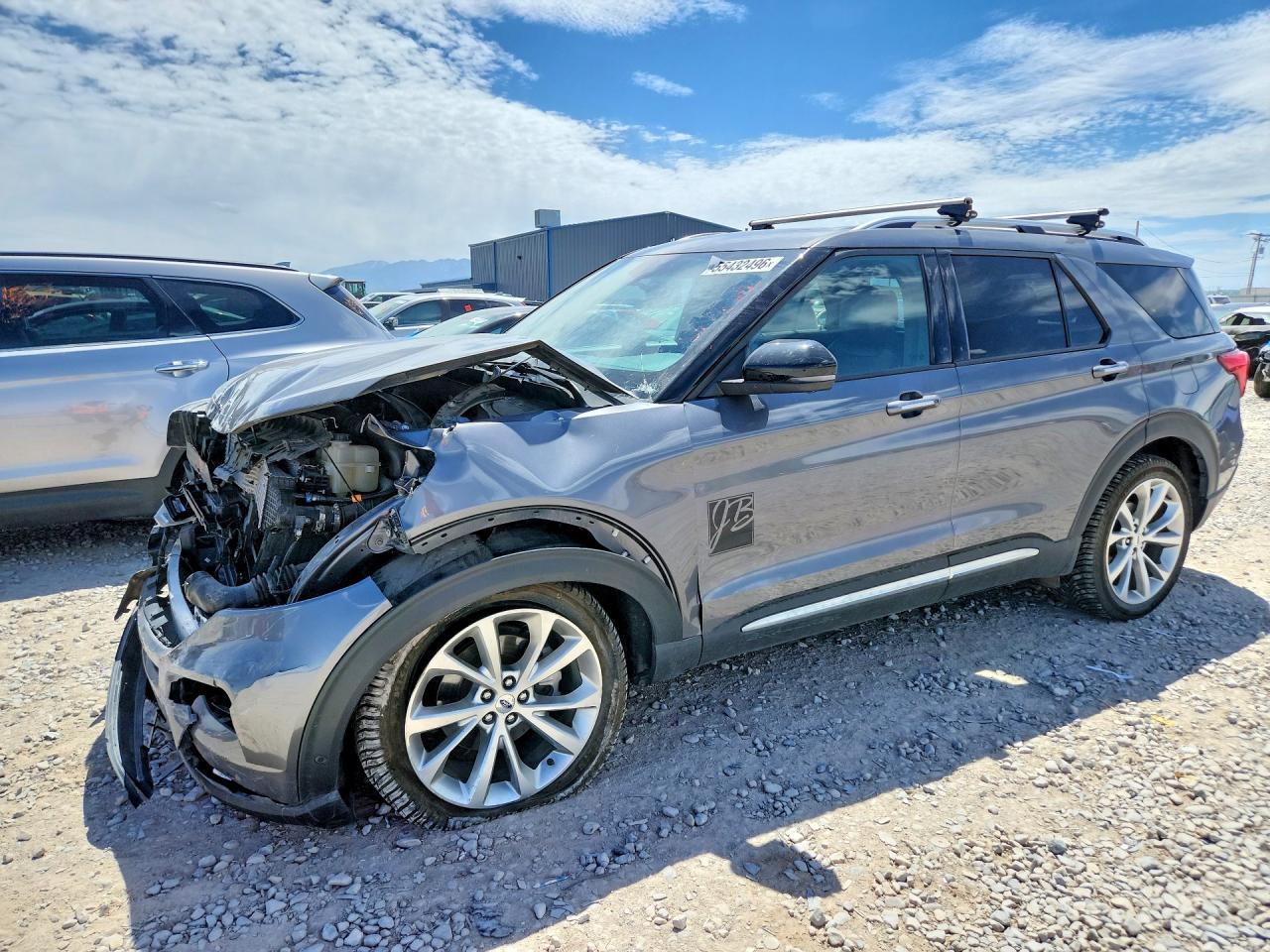 Salvage Ford Explorer Image