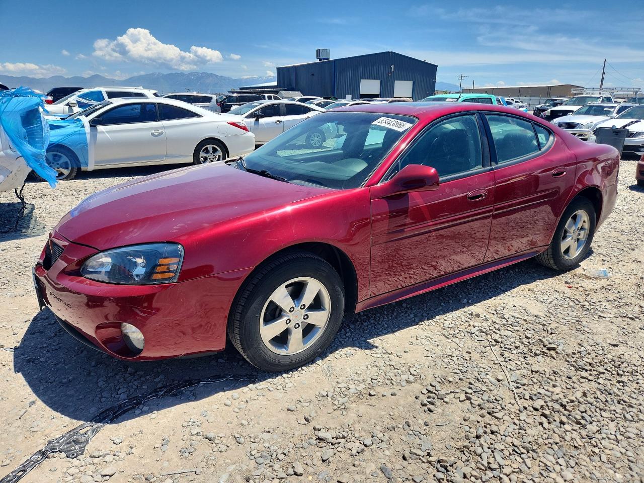 Salvage Pontiac Grandprix Image