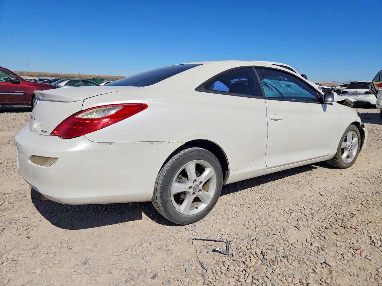Toyota Camry Sle V6