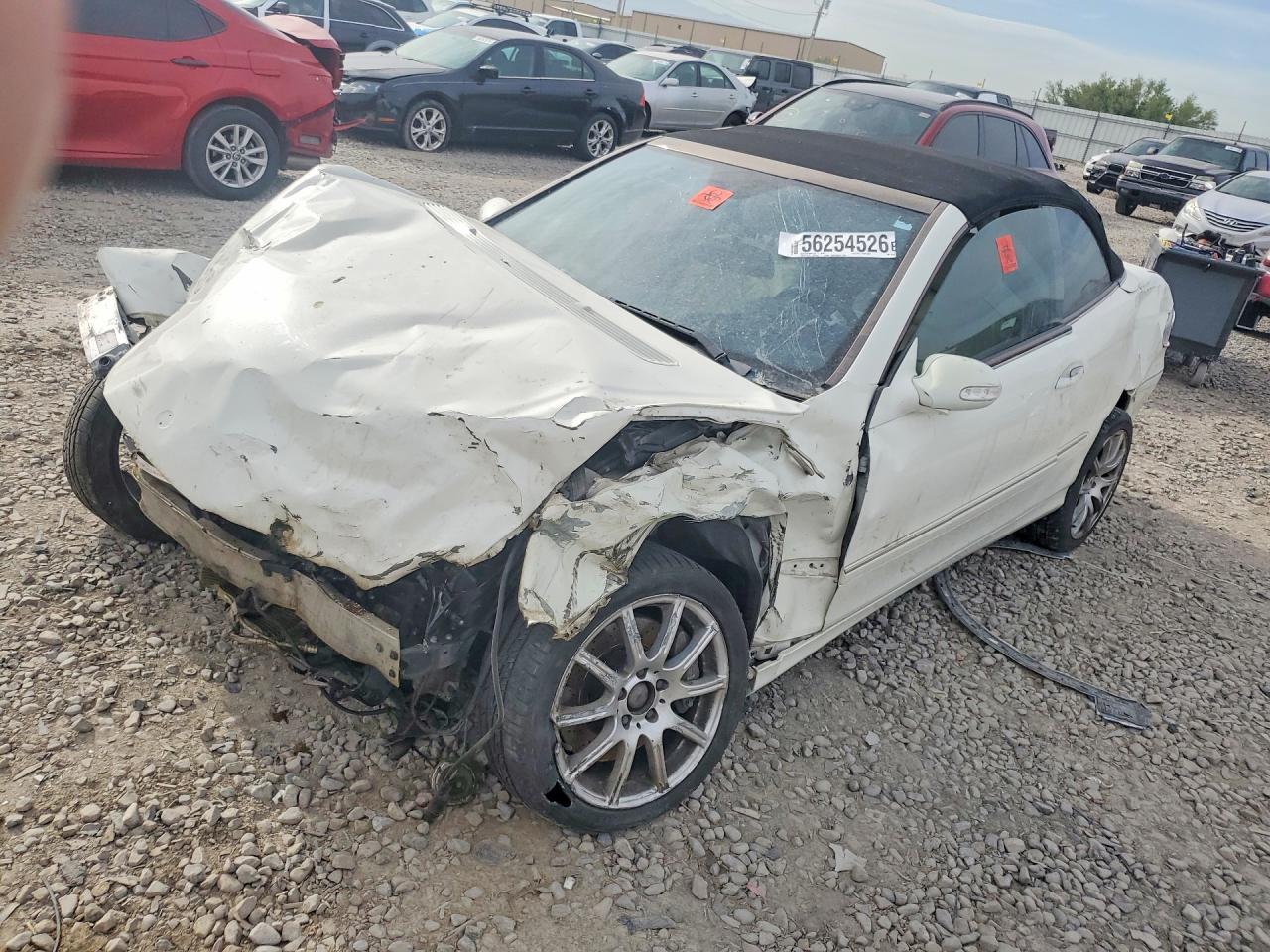 Salvage Mercedes-Benz Clk-class Image
