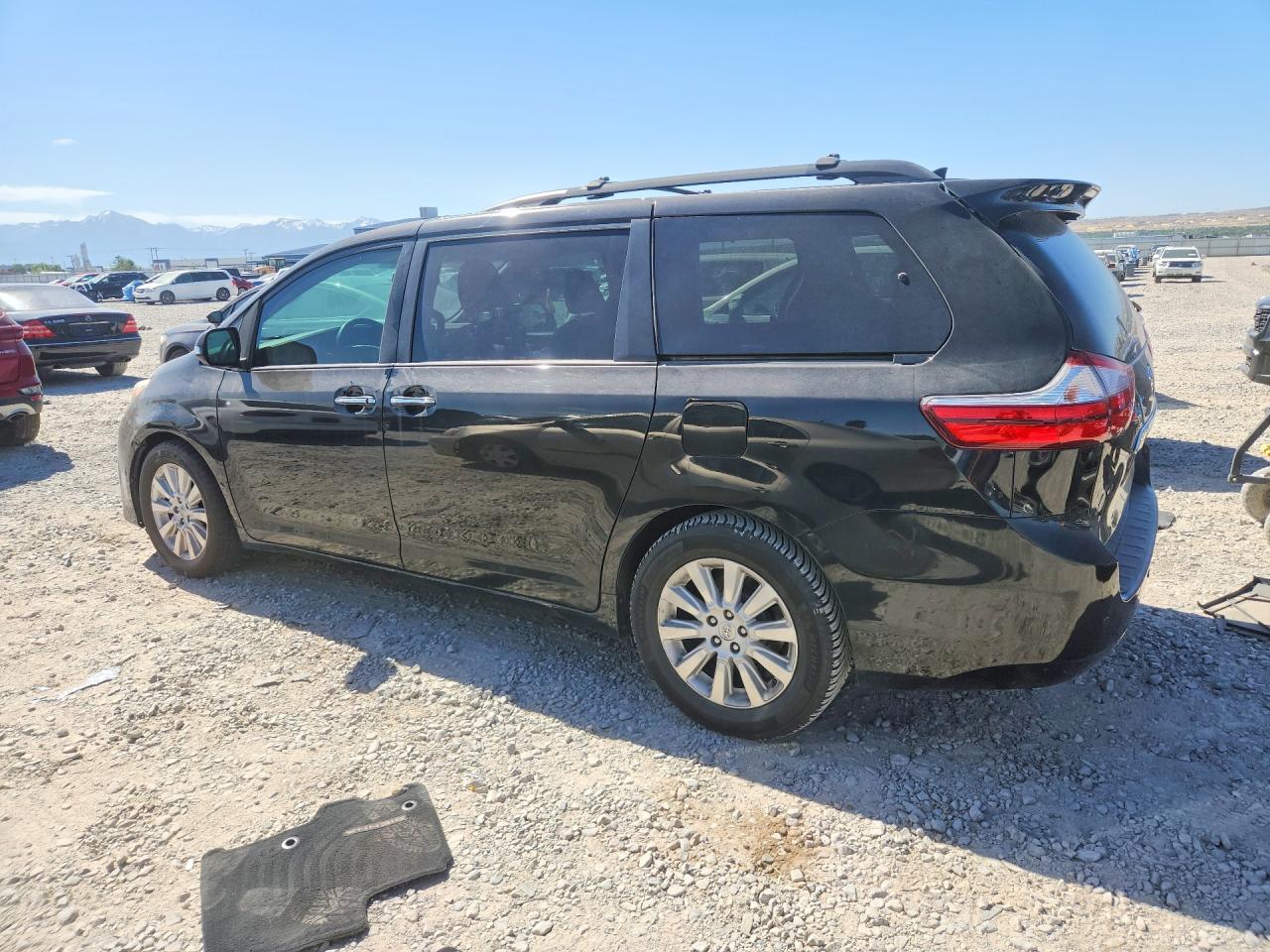 Toyota Sienna Limited Premium 7-passenger