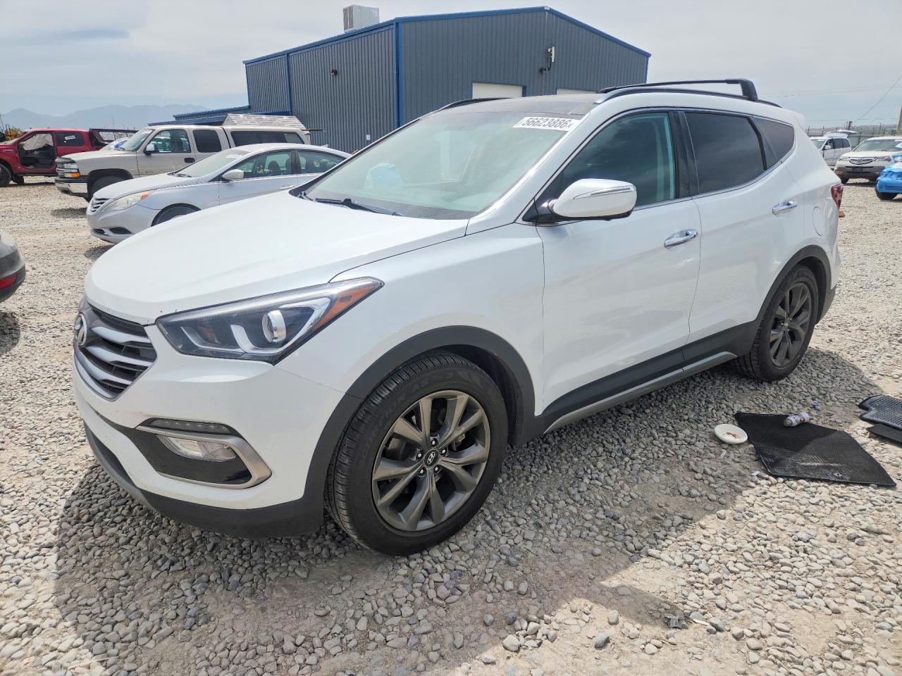 Salvage Hyundai SANTA FE Image