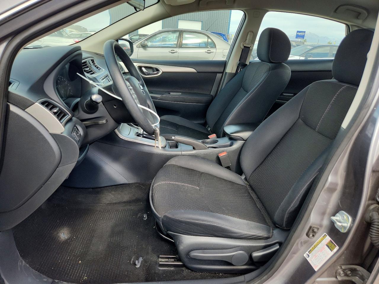 Nissan Sentra S