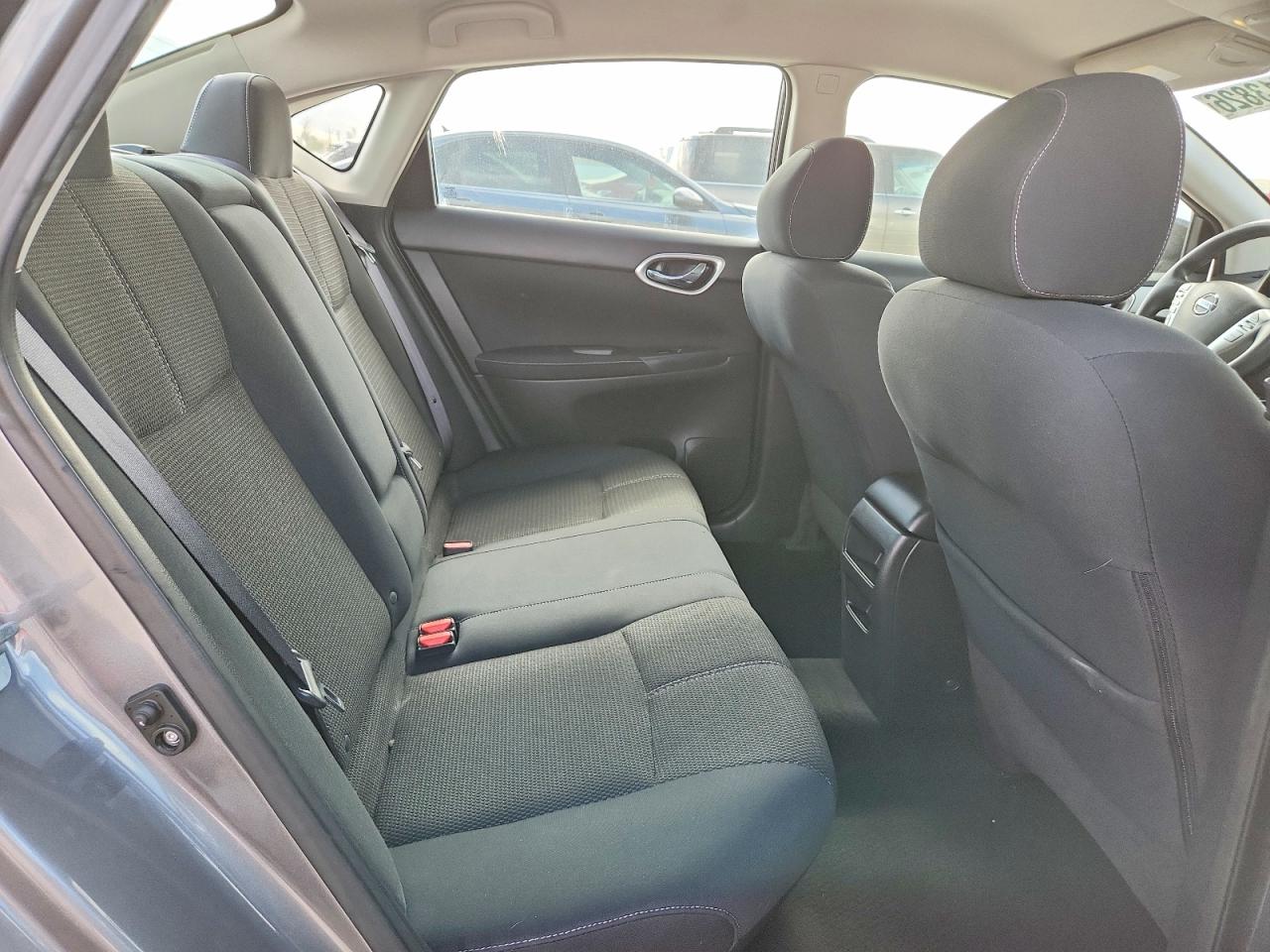 Nissan Sentra S