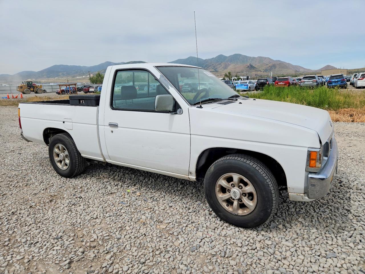 Nissan Navara Base