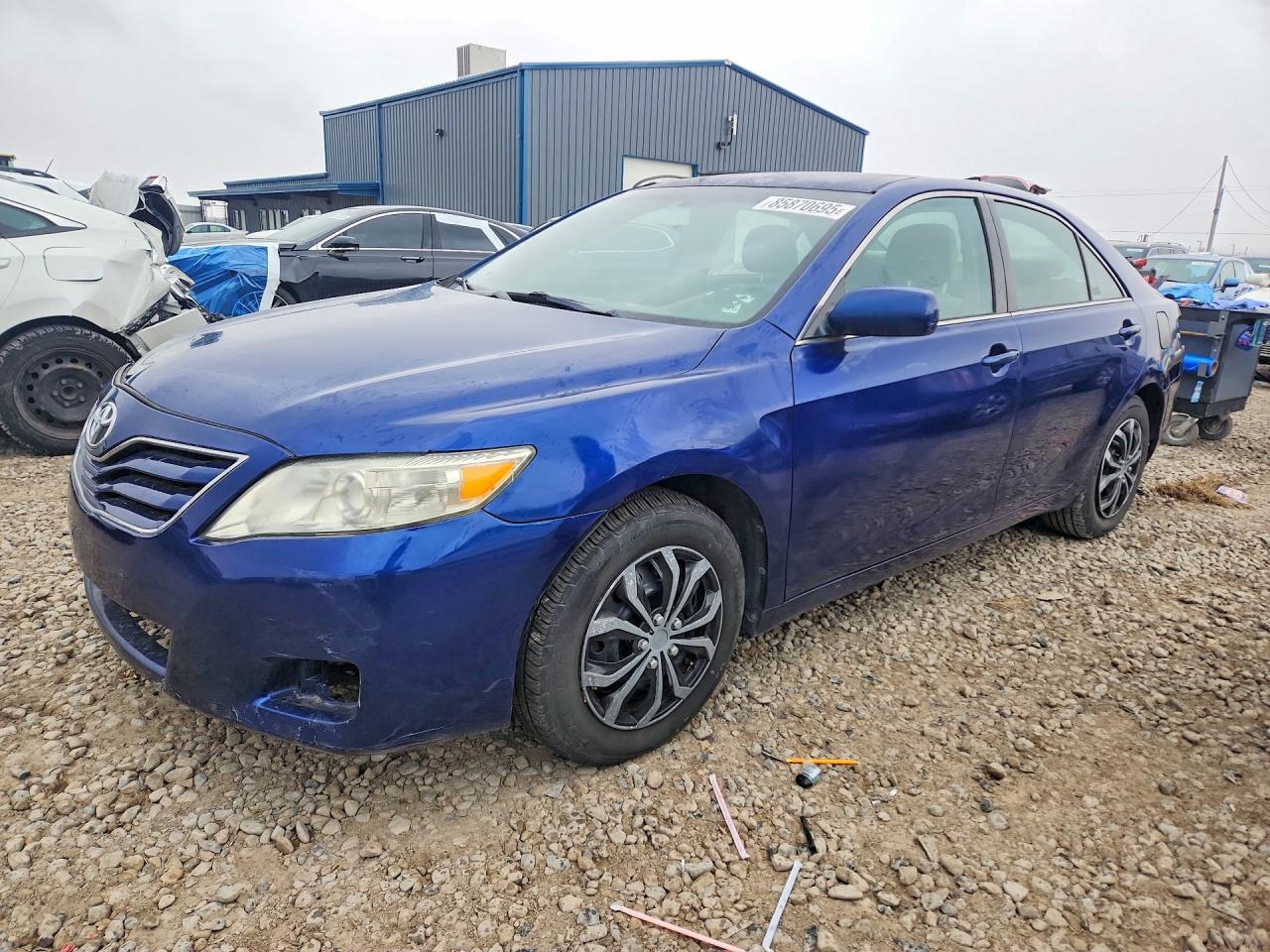 Salvage Toyota Camry Image