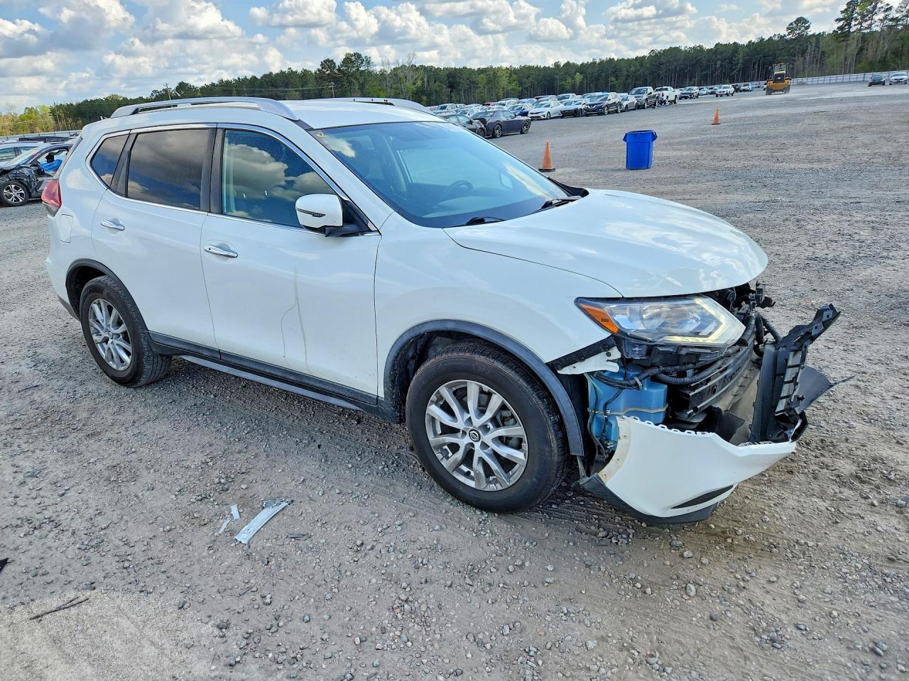 Nissan Rogue Sv