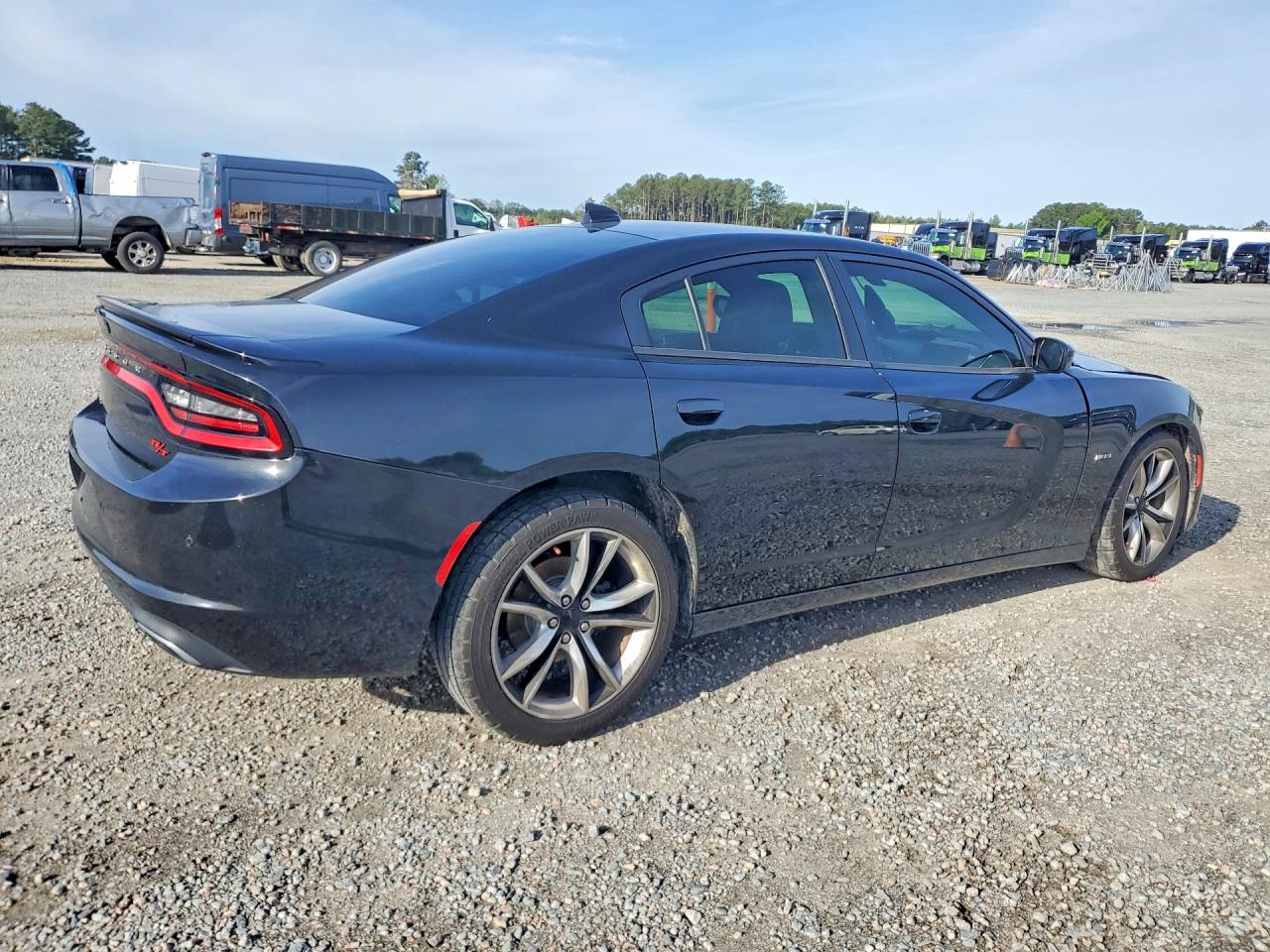 Dodge Charger R