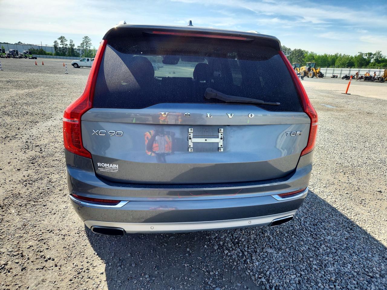 Volvo XC90 T8