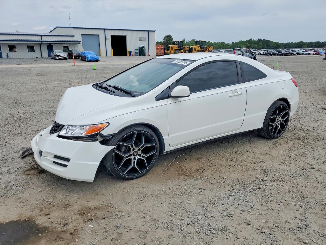 Salvage Honda Civic Image