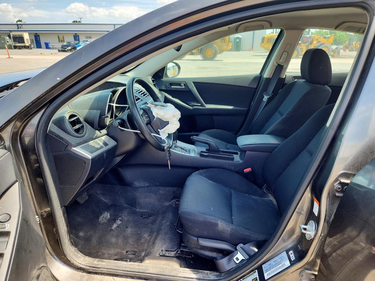 Mazda 3 I