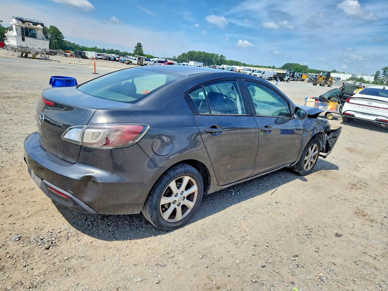Mazda 3 I