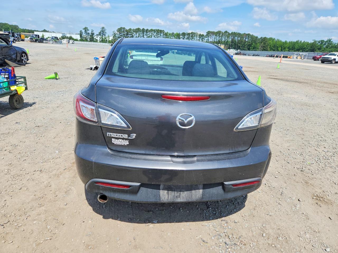 Mazda 3 I