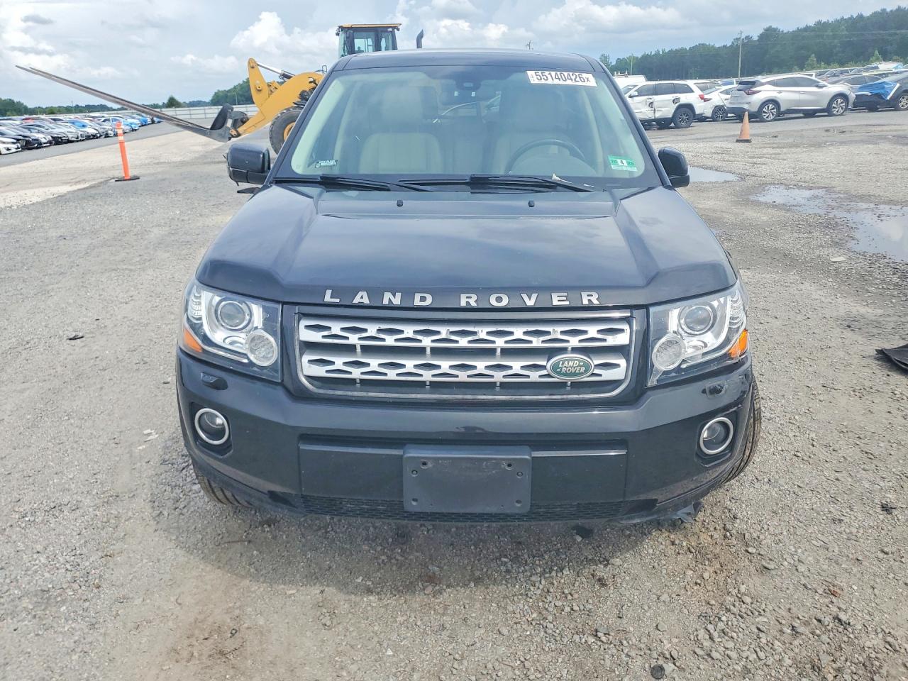 Land Rover LR2 Base