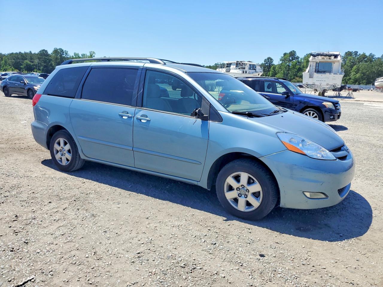 Toyota Sienna Xle 7 Passenger