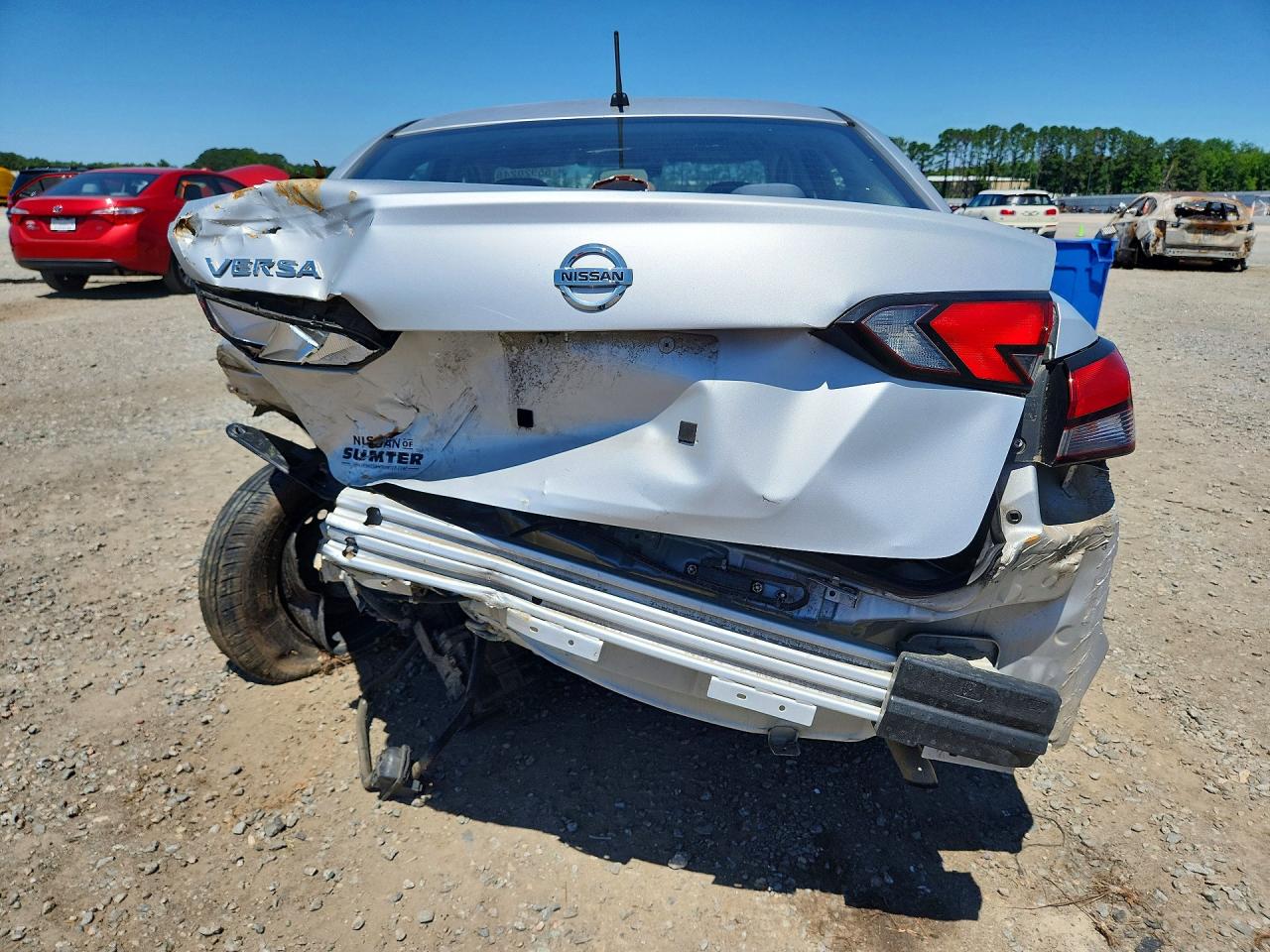 Nissan Versa S
