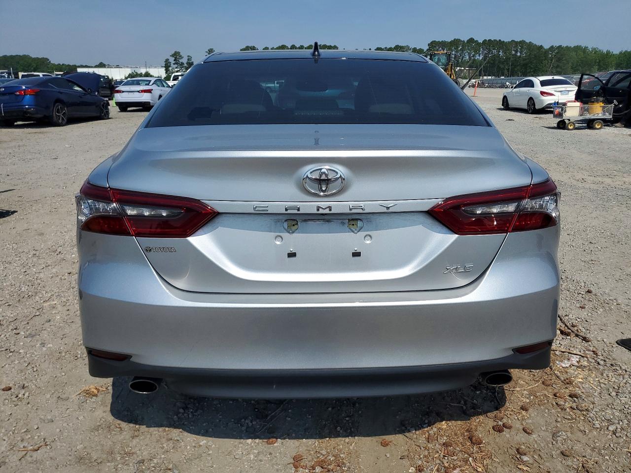Toyota Camry Xle