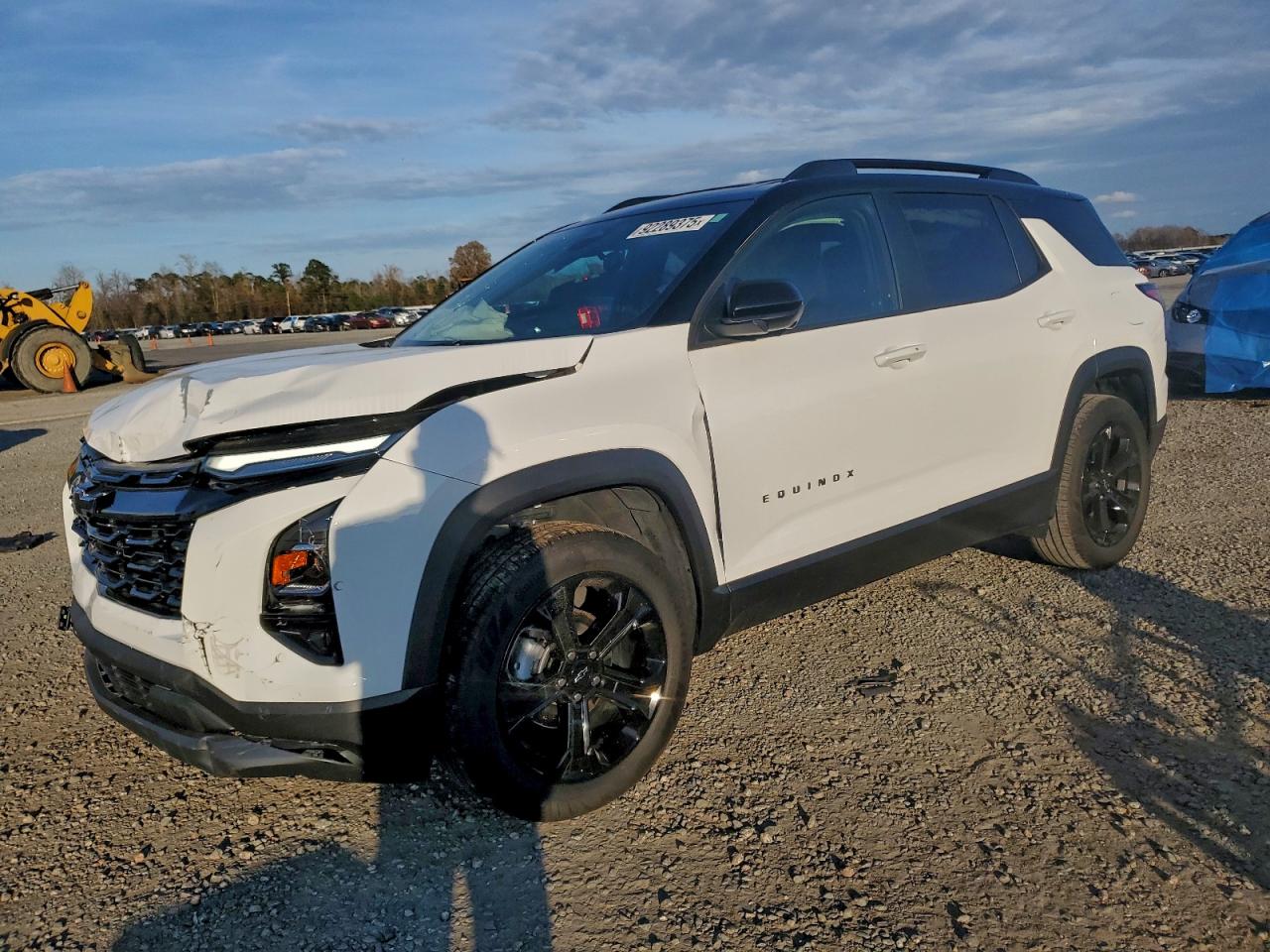 Salvage Chevrolet Equinox Image