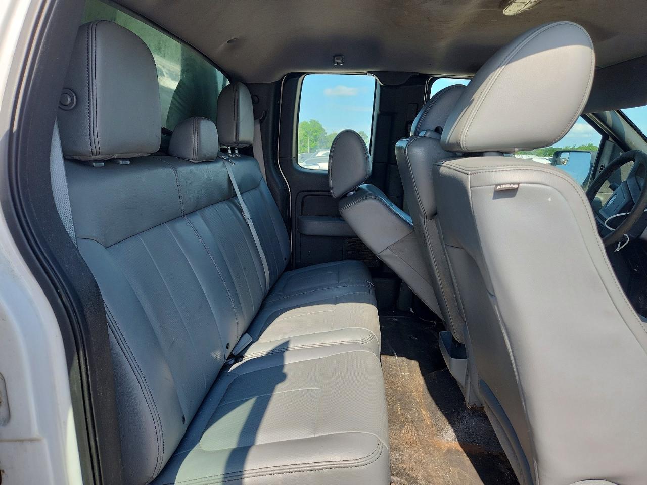 Ford F-150 Super Cab