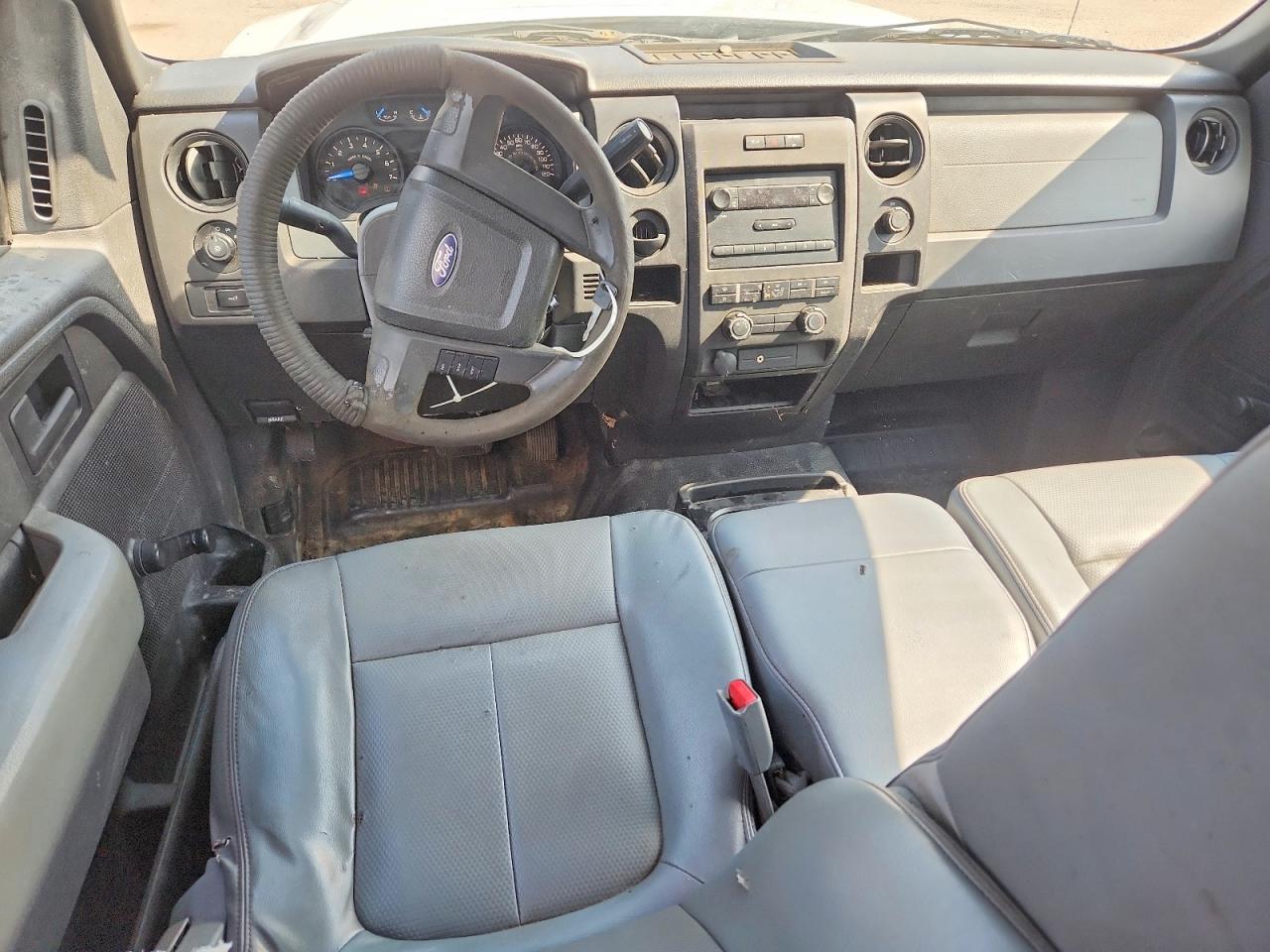 Ford F-150 Super Cab