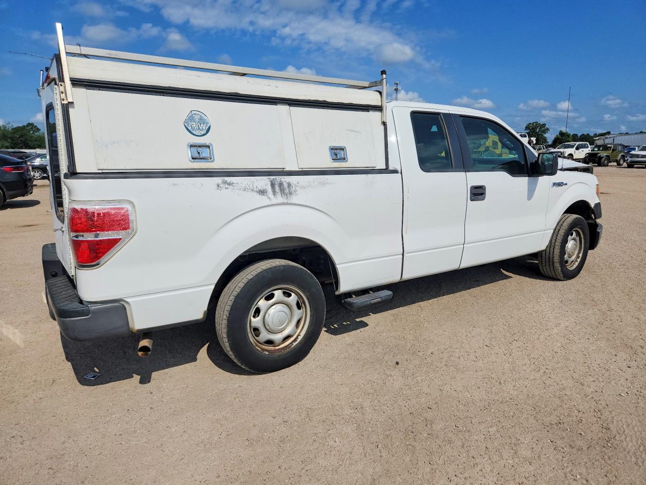 Ford F-150 Super Cab