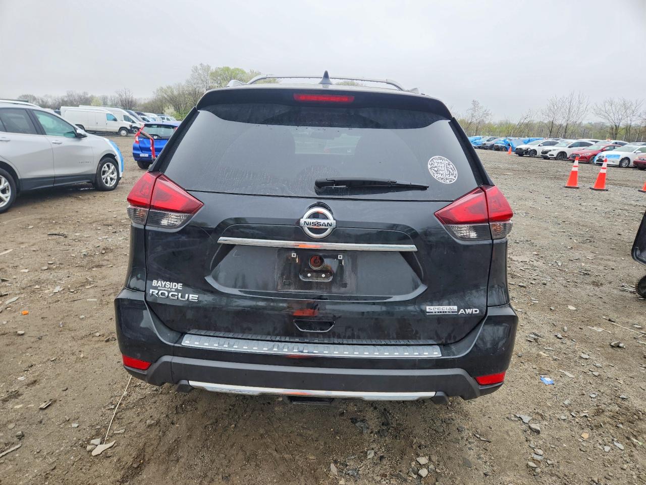 Nissan Rogue S