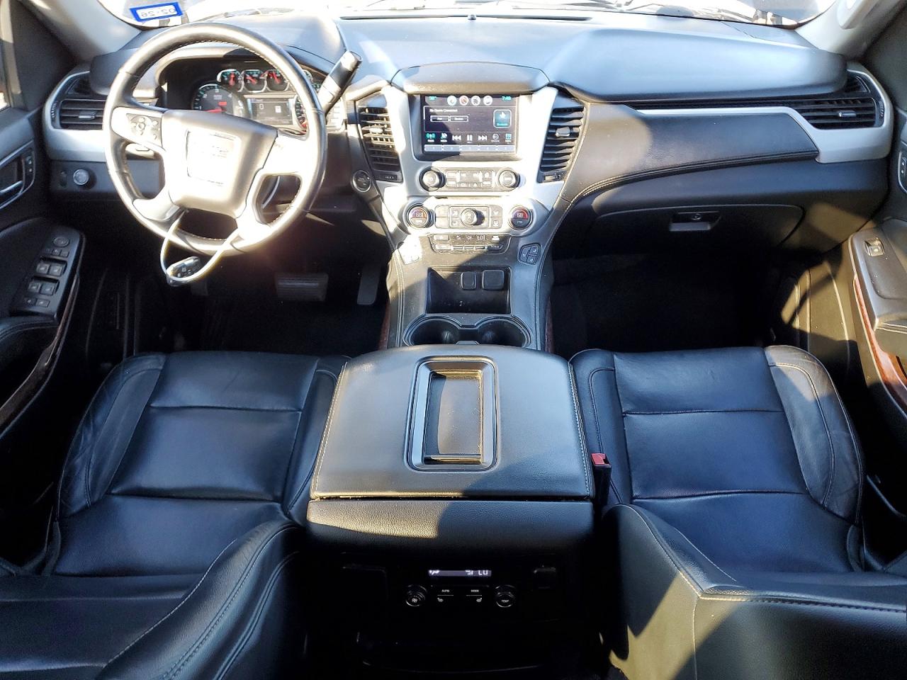 GMC Yukon C1500 Slt
