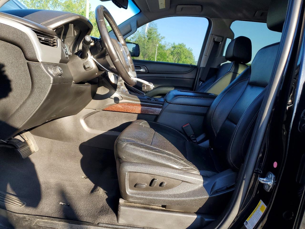 GMC Yukon C1500 Slt