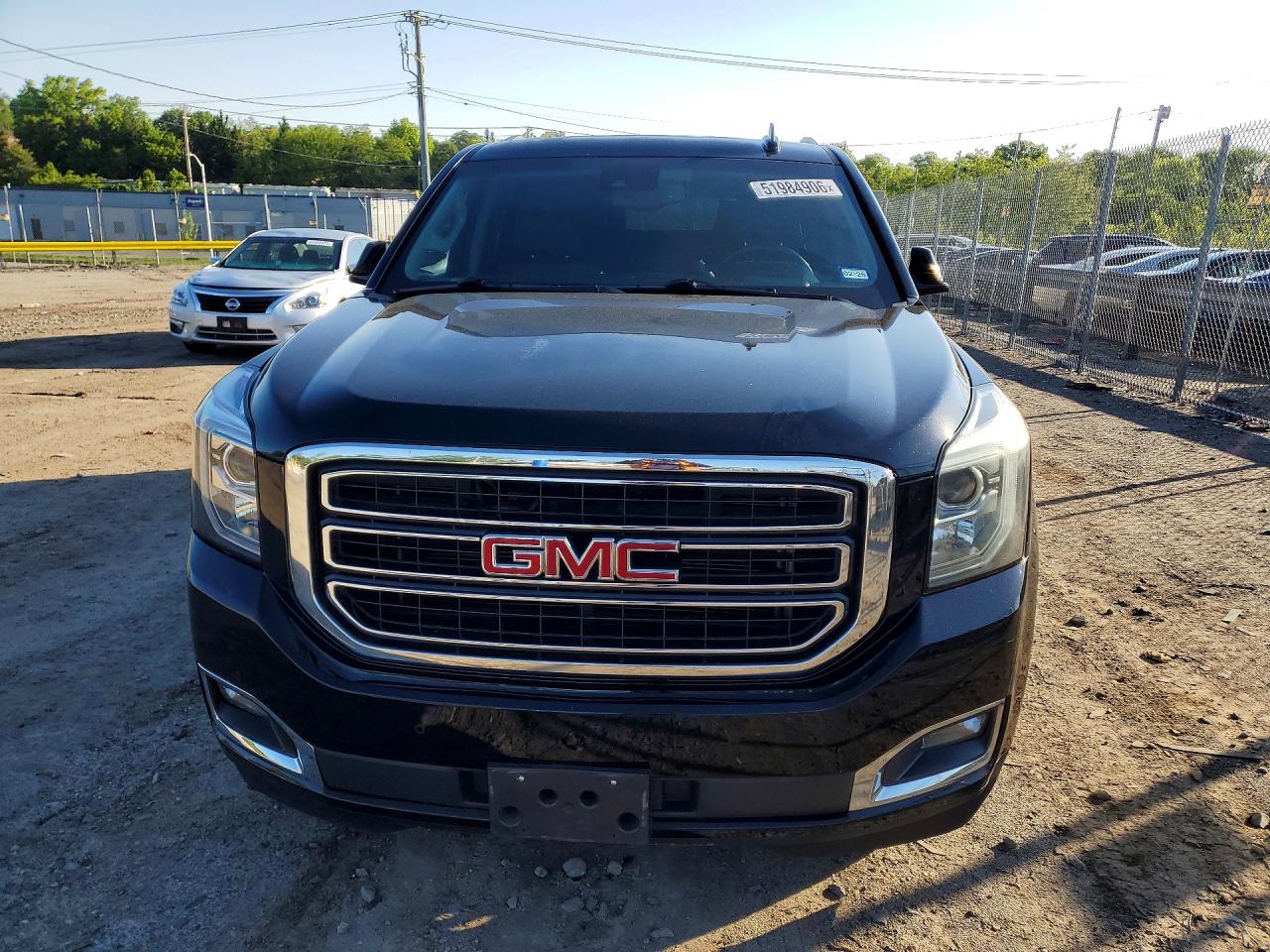 GMC Yukon C1500 Slt