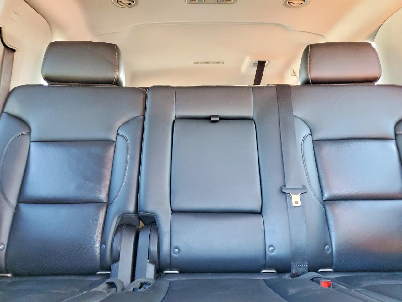 GMC Yukon C1500 Slt