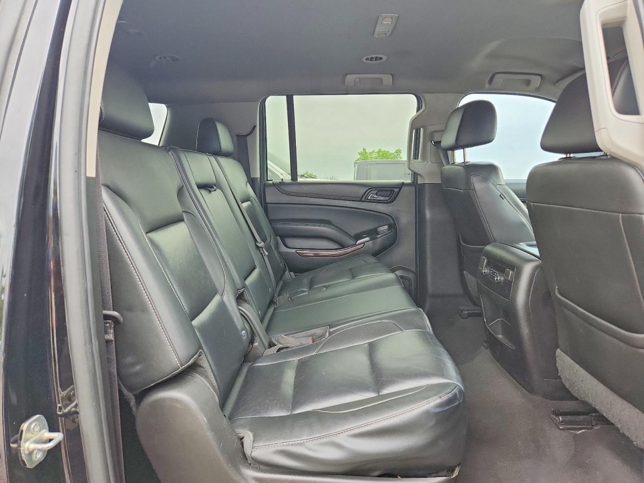 GMC Yukon C1500 Slt