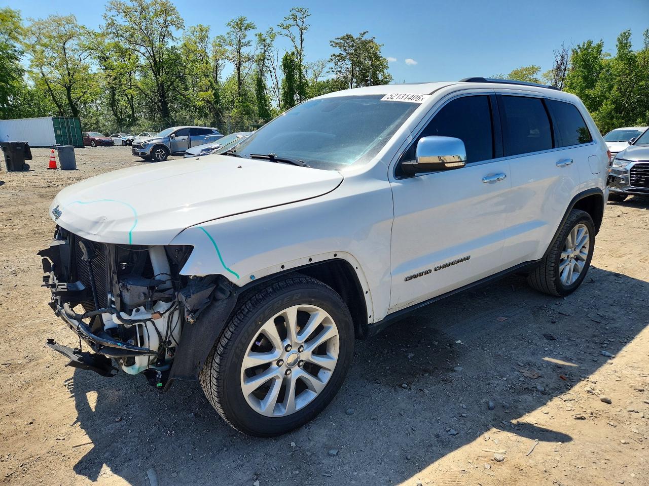 Salvage Jeep Cherokee Image