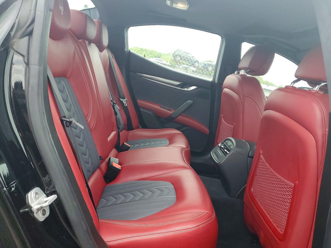 Maserati Ghibli S