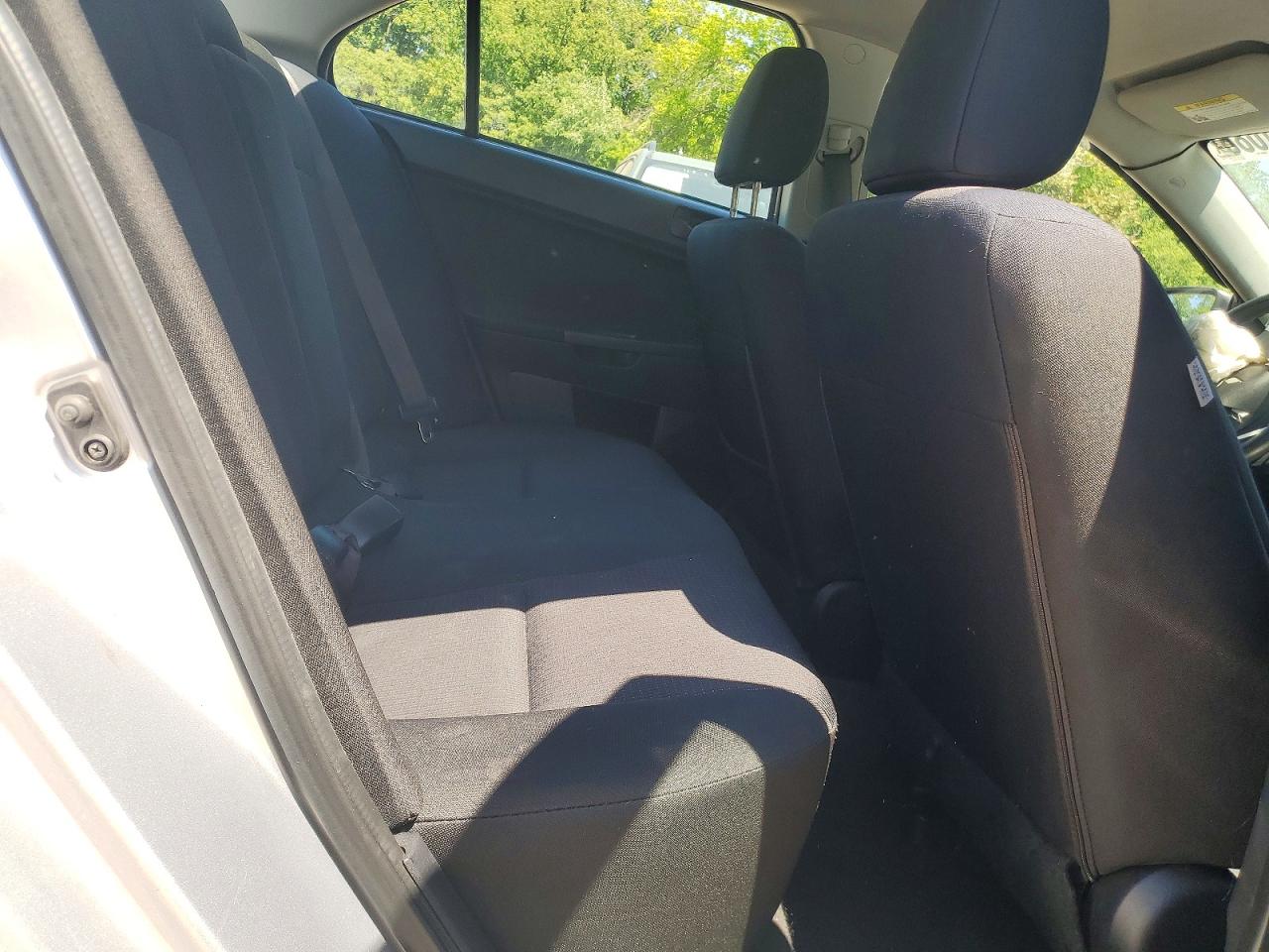 Mitsubishi Lancer Es