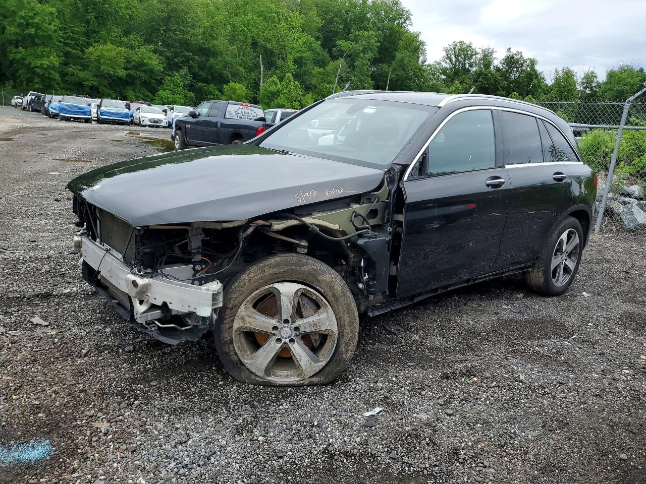 Salvage Mercedes-Benz GLC Image