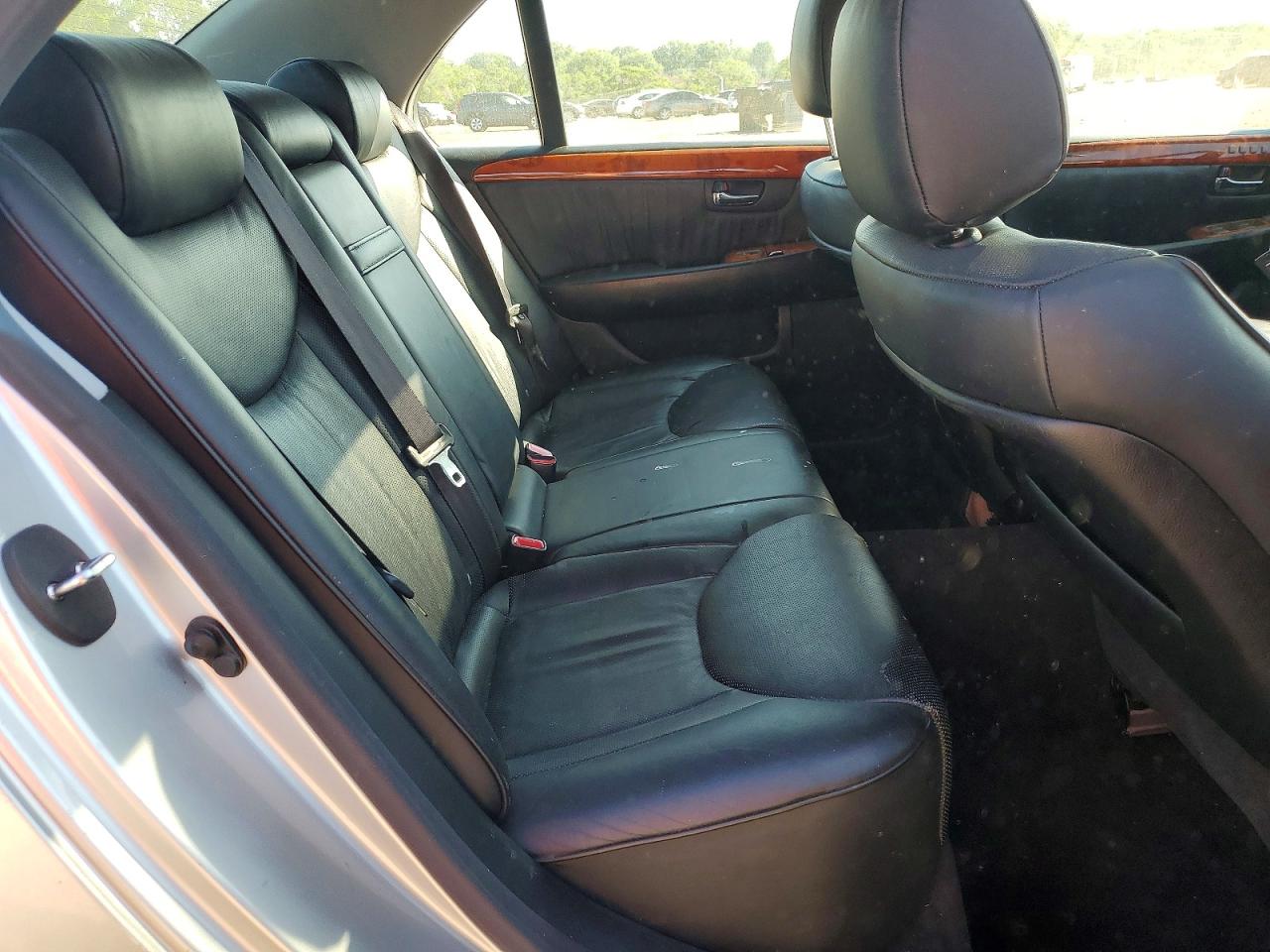 Lexus LS 430