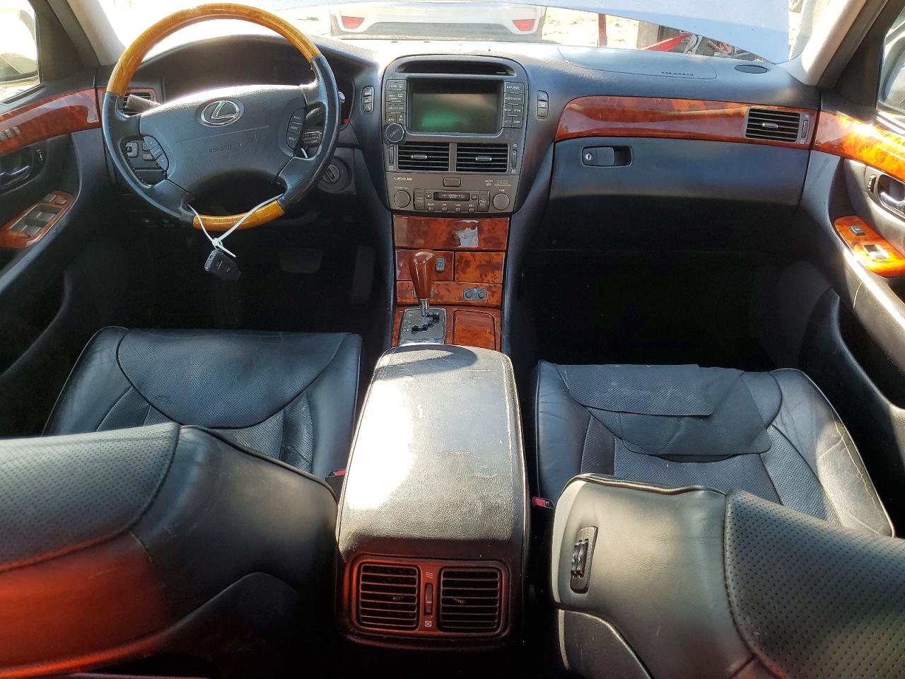 Lexus LS 430