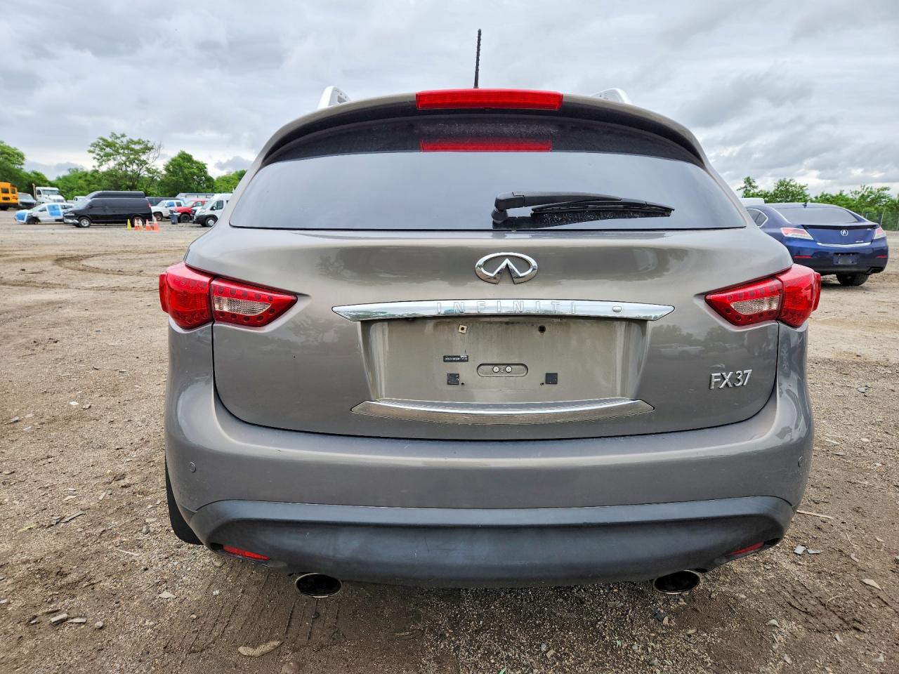 INFINITI Fx Base