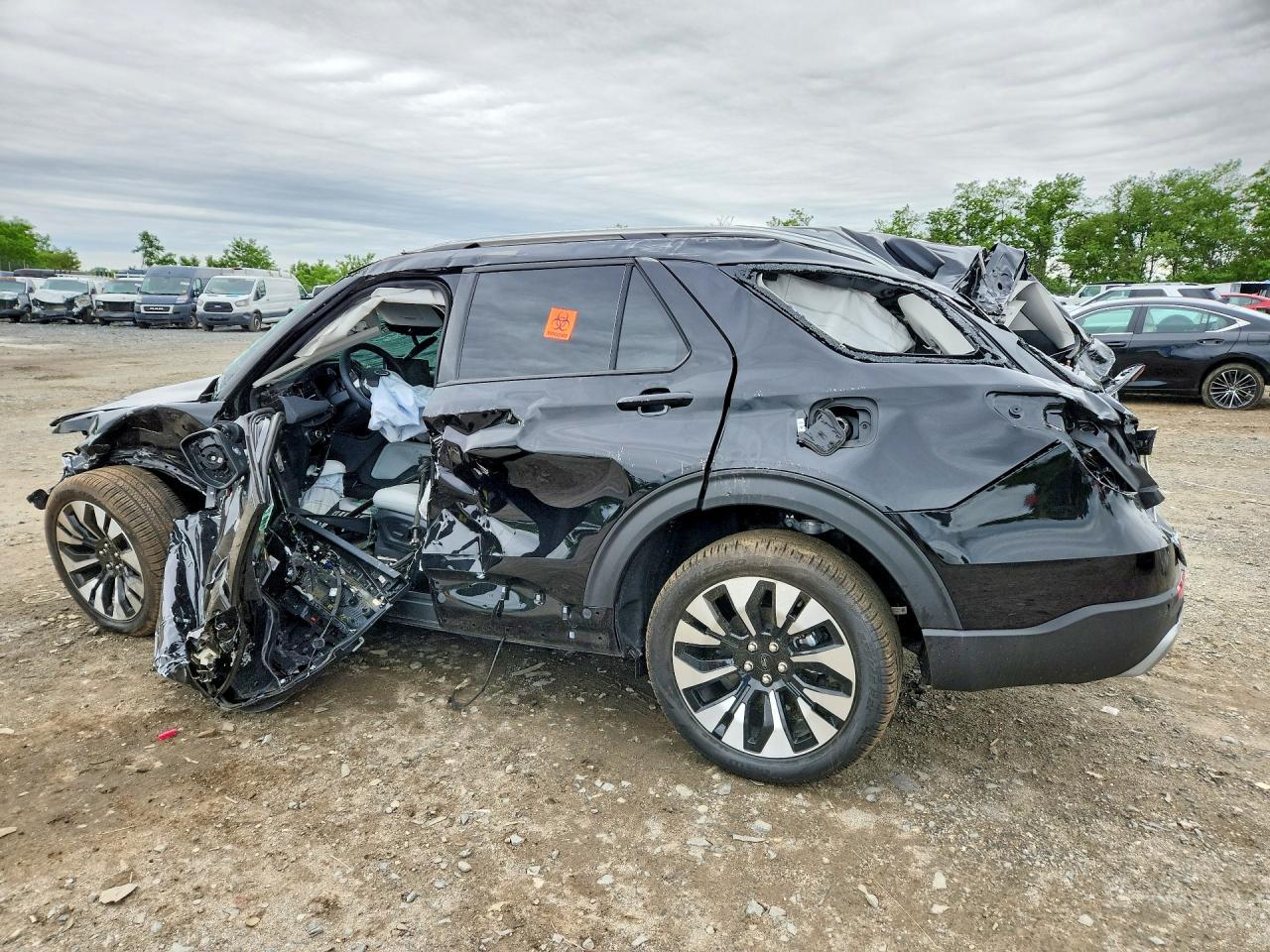 Ford Explorer Platinum