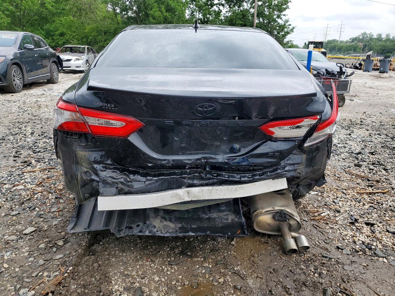 Toyota Camry Se