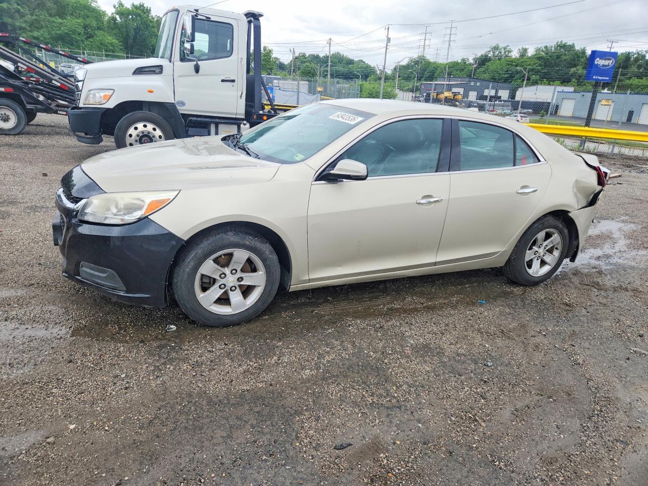 Salvage Chevrolet Malibu Image