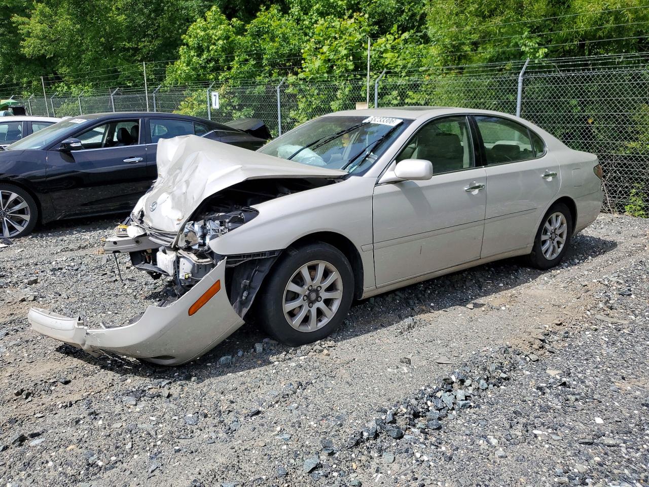 Salvage Lexus Es Image