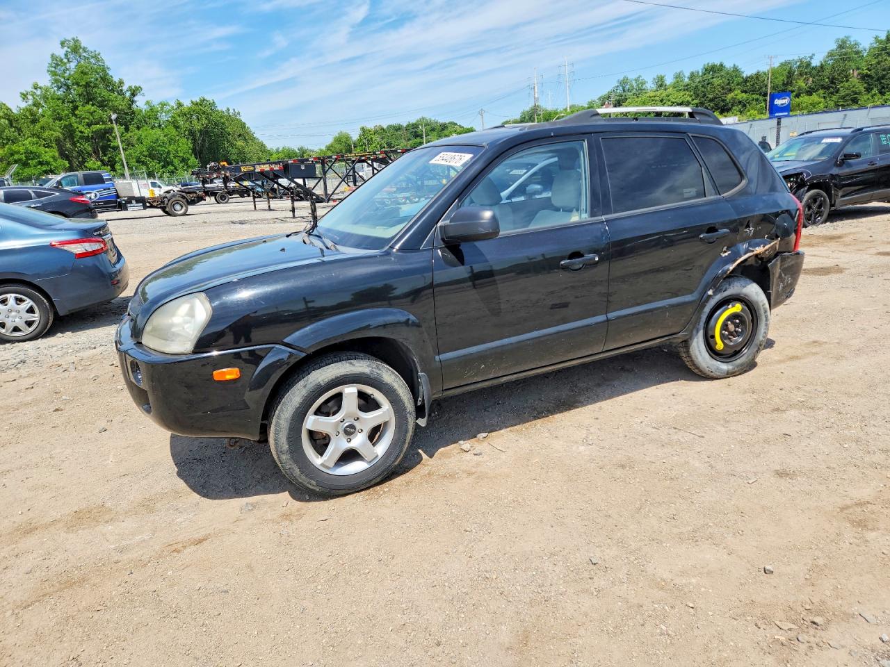 Salvage Hyundai TUCSON Image