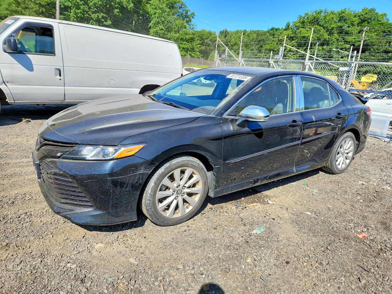 Salvage Toyota Camry Image