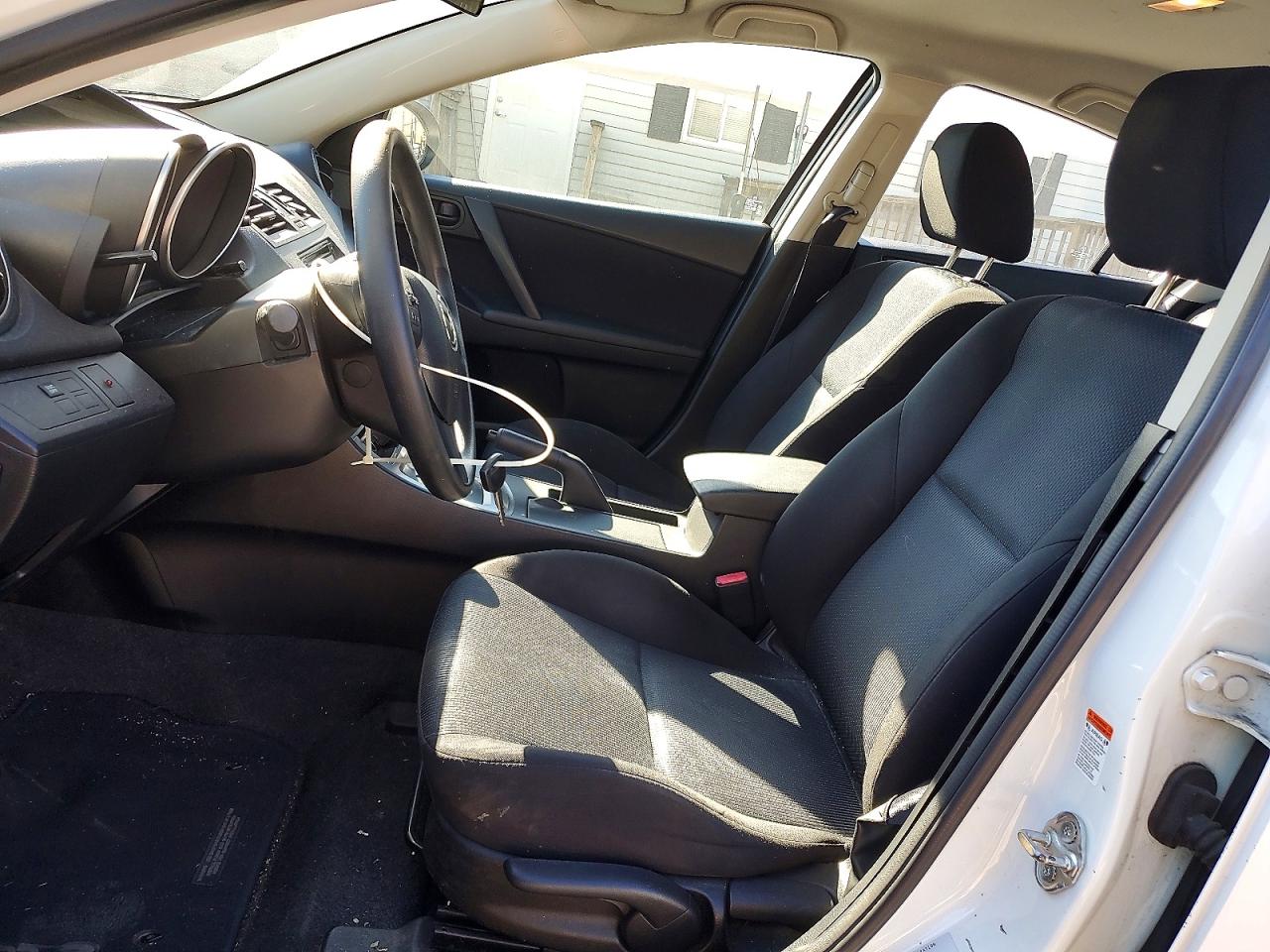 Mazda 3 I